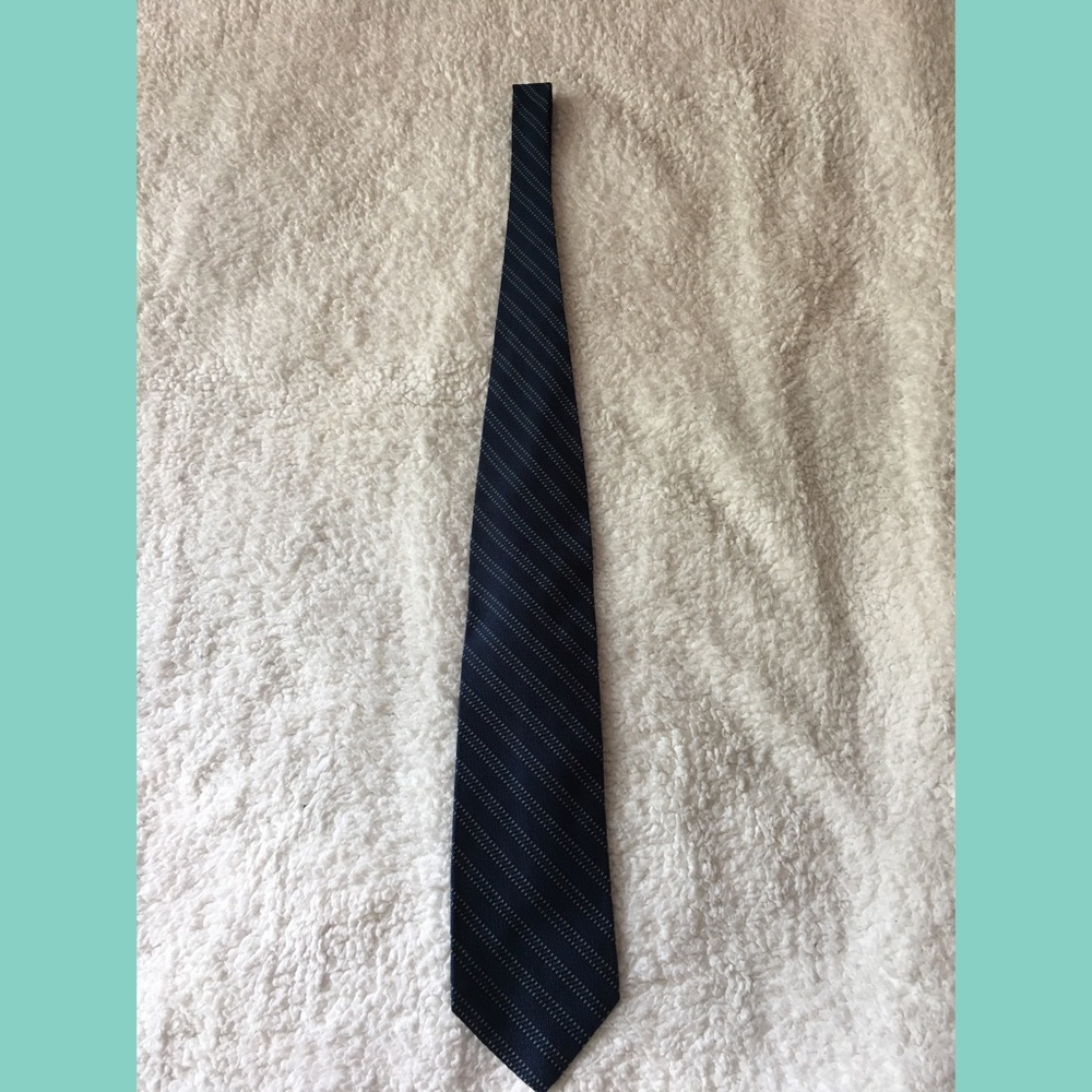 Men’s Donna Karen Tie